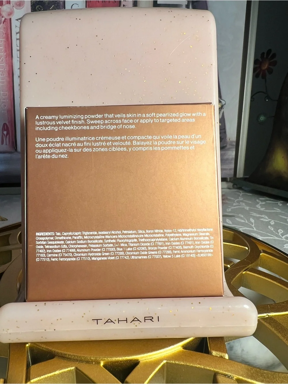 BECCA x Smashbox Shimmering Highlighter - UFO Style Compact